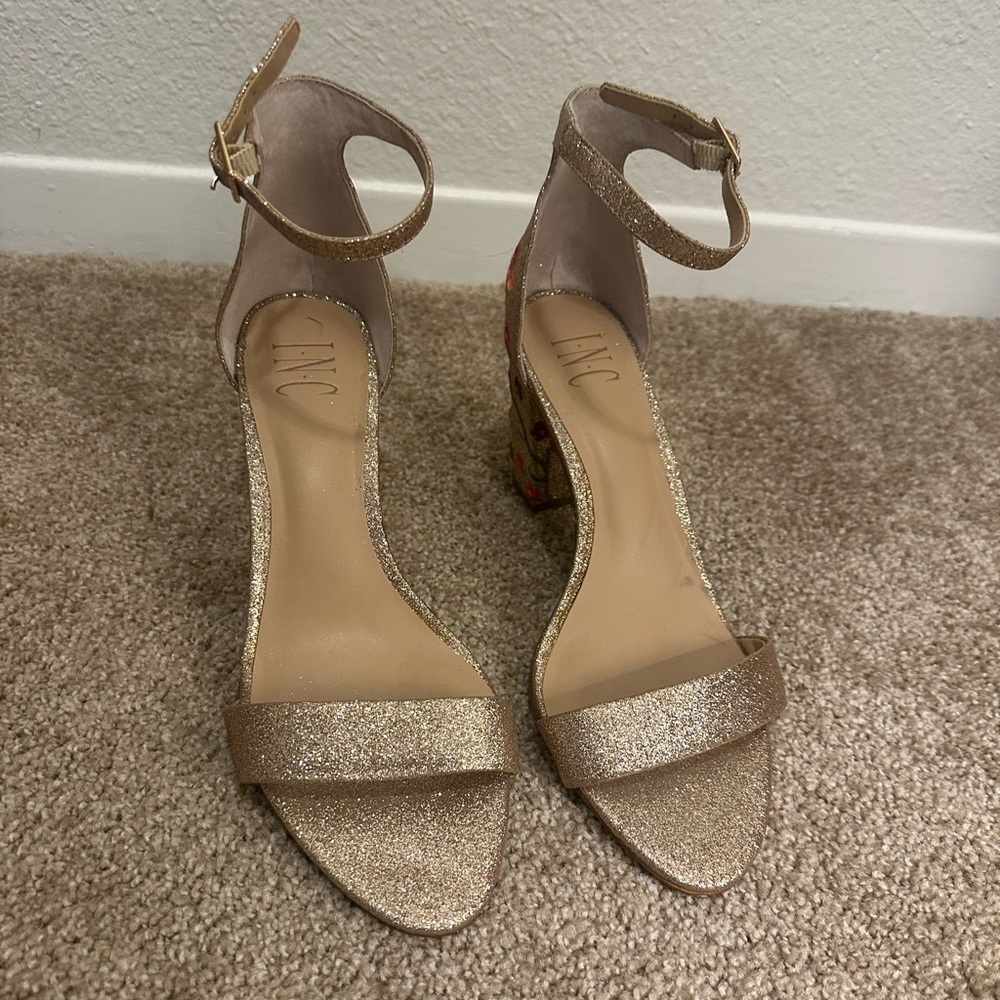 INC International Concepts Gold Floral Heels - Picture 5 of 9